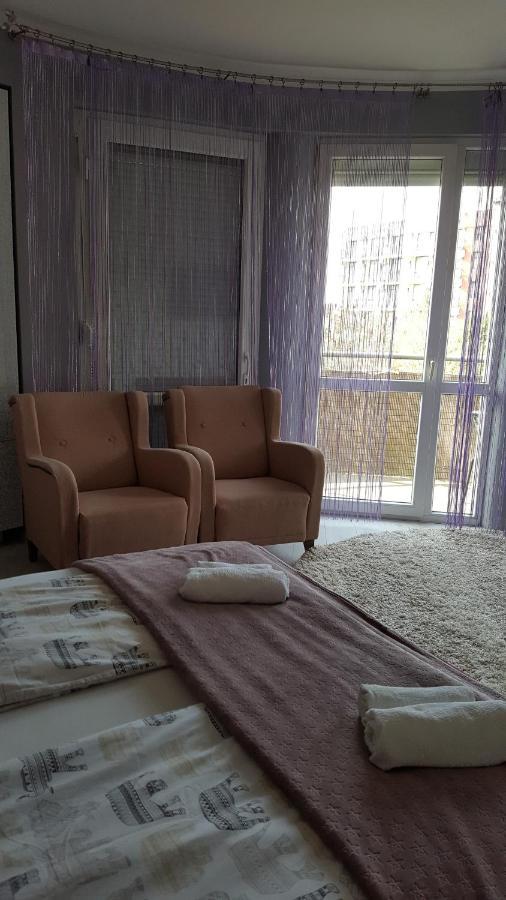 شقة Paris-Lux. Hajdúszoboszló المظهر الخارجي الصورة