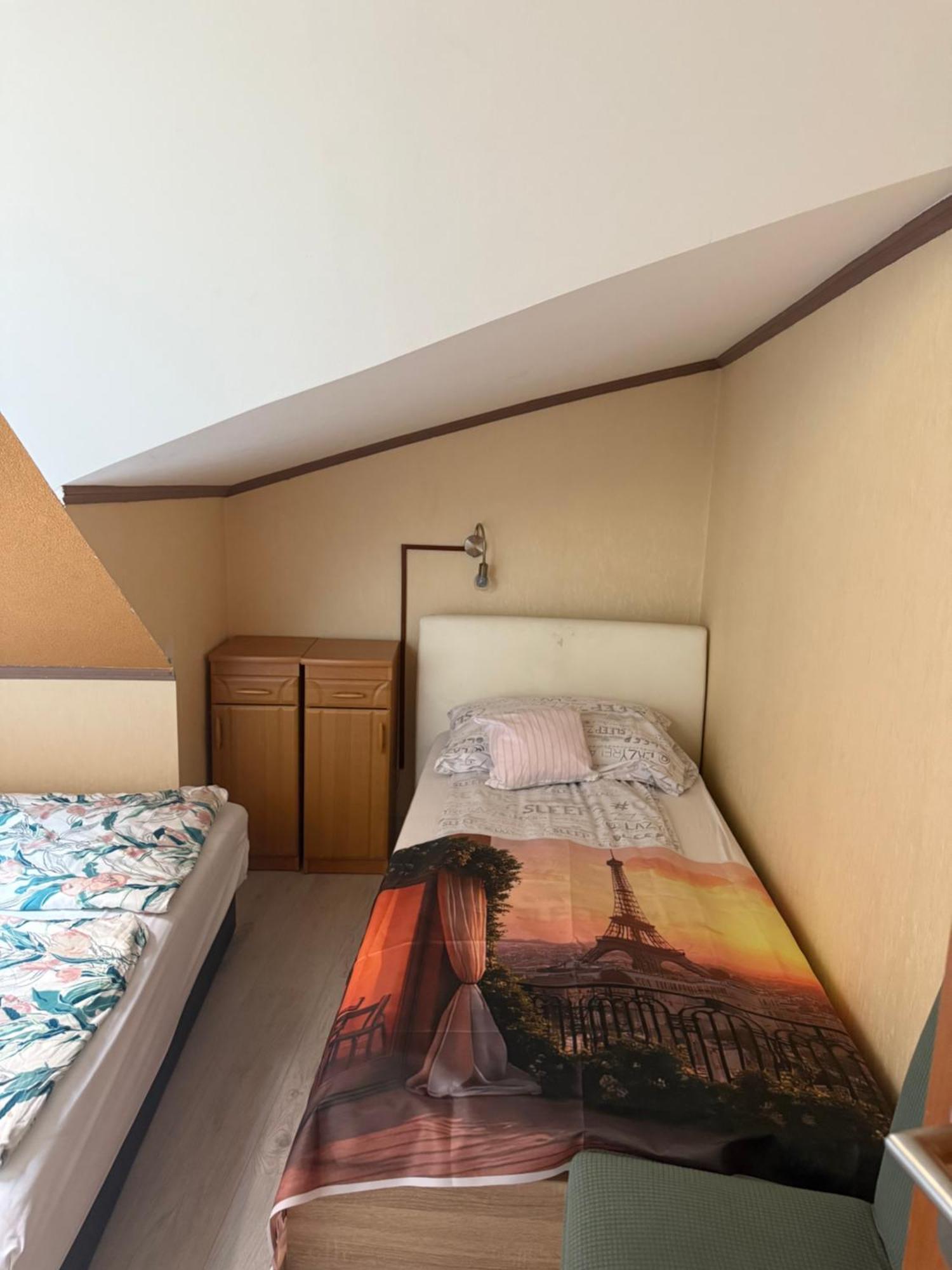 شقة Paris-Lux. Hajdúszoboszló المظهر الخارجي الصورة